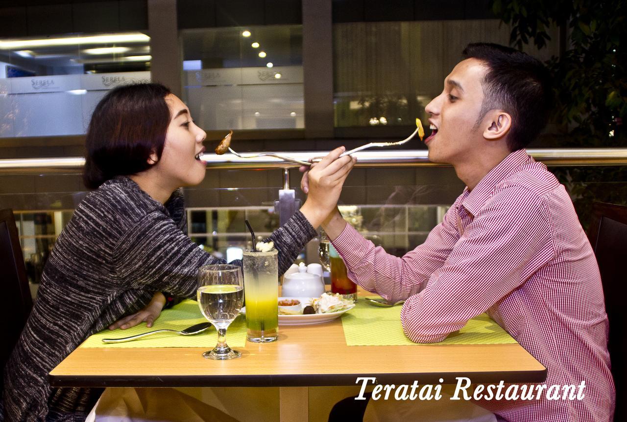 Green Batara Hotel Bandung Exterior foto