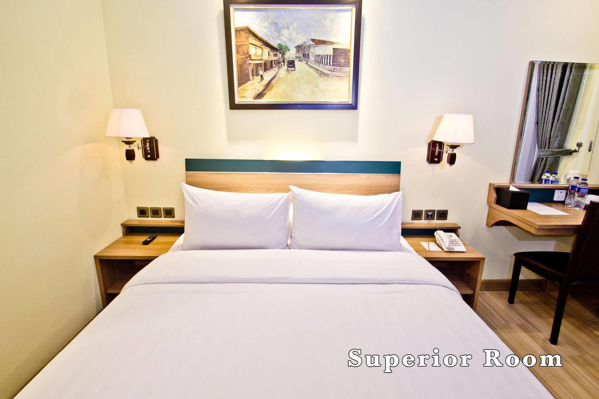Green Batara Hotel Bandung Exterior foto